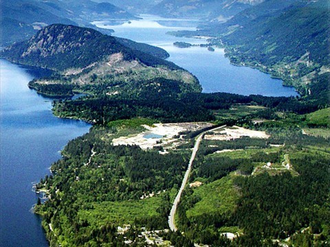 lake_cowichan_from_the_air